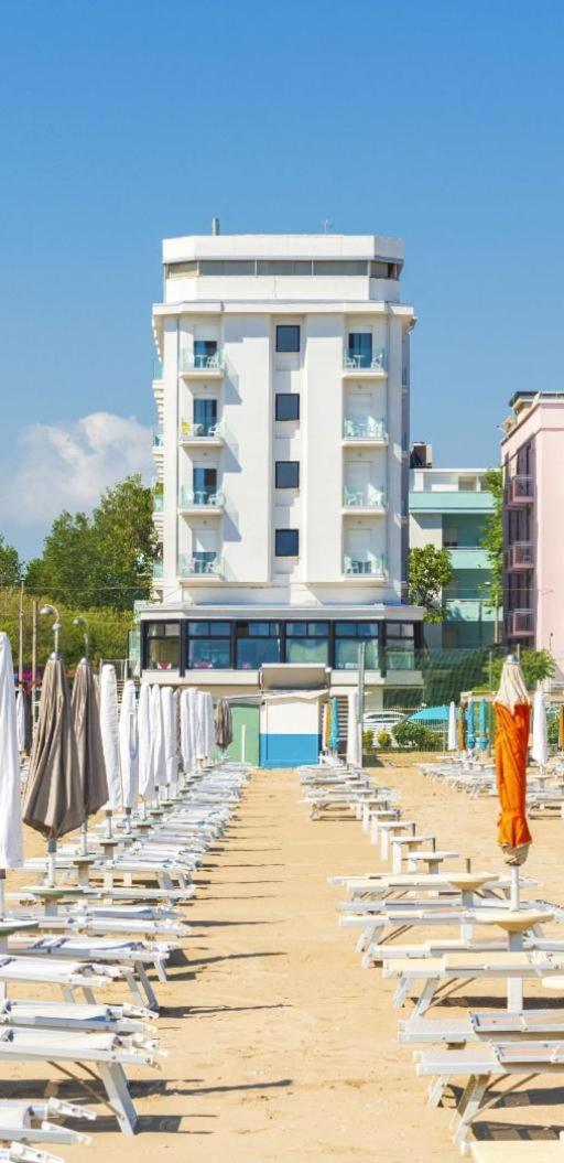 Grand Meeting Hotel ริมินี ภายนอก รูปภาพ